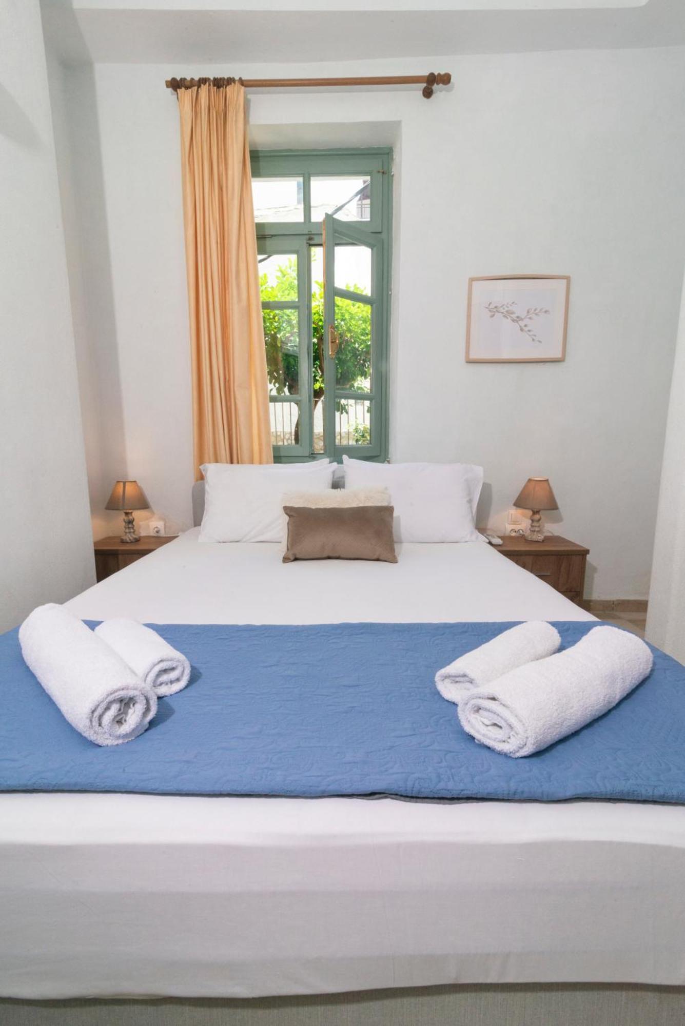 Faros Coastal Apartments Skopelos Exterior foto