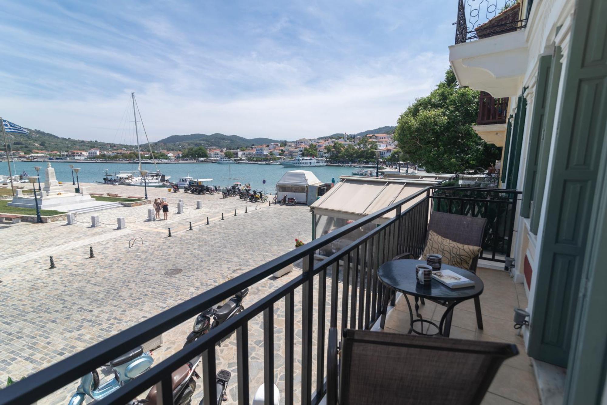 Faros Coastal Apartments Skopelos Exterior foto