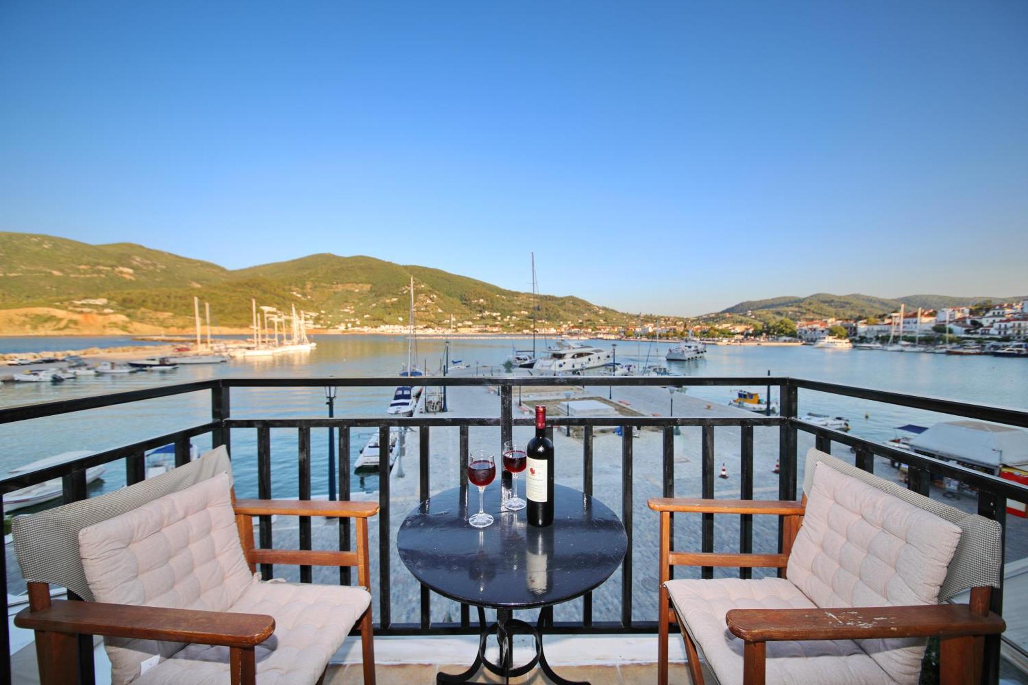 Faros Coastal Apartments Skopelos Exterior foto